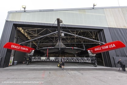 06 06 2013 - San Francisco (USA,CA) - 34th America's Cup - Launching the Defender at ORACLE Team USA