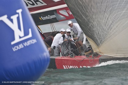 11 02 2009 - Auckland (NZL) - Louis Vuitton Pacific Series - Racing Day 11 - sail off