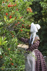 06 07 2012, Toulon (FRA,83), Villa Rozemaine, exhibition 'Fashion Dresses