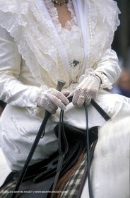 Arlésiennes en costume