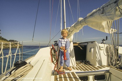 Voile, croisière, personnages, enfants