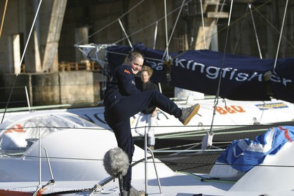 Kingfisher II - départ Trophée Jules Verne 2002 - Brest