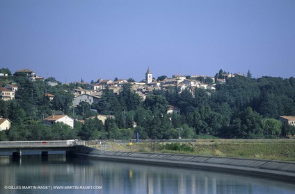 The Durance river next to Saint Auban