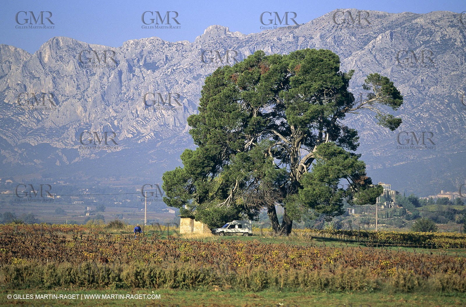 Aix en Provence area - Sainte Victoire mountain