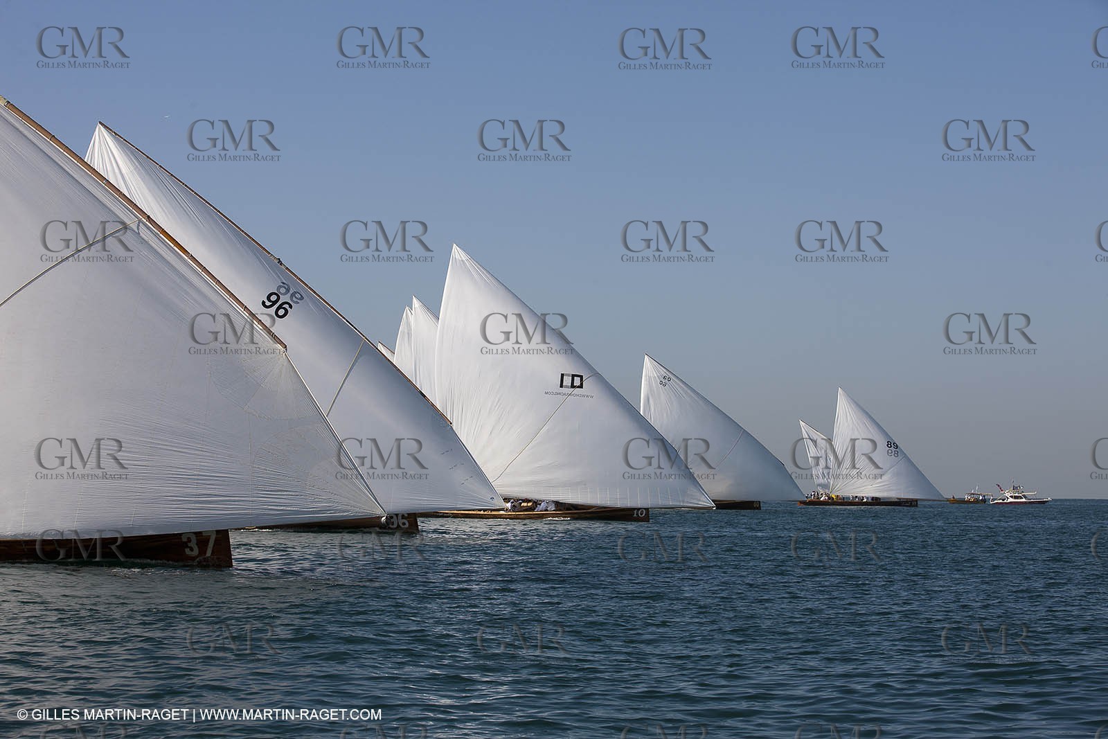 20 11 2010 - Dubai (UAE) - Dubai Louis Vuitton Trophy - Traditionnal dhow races for competing teams