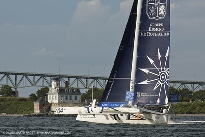 02 07 2012 - Newport (RI) - Départ du prologue de la Krys Ocean Race disputé sur le parcours Newport-New York, Gitana XV