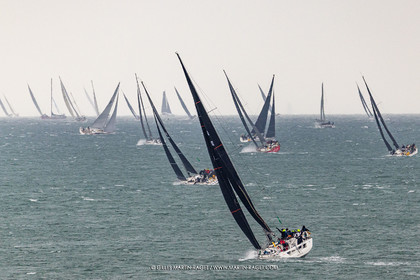 26 07 2025, Cowes (UK, IOW), Admiral's Cup 2025, Rolex Fastnet Race start,