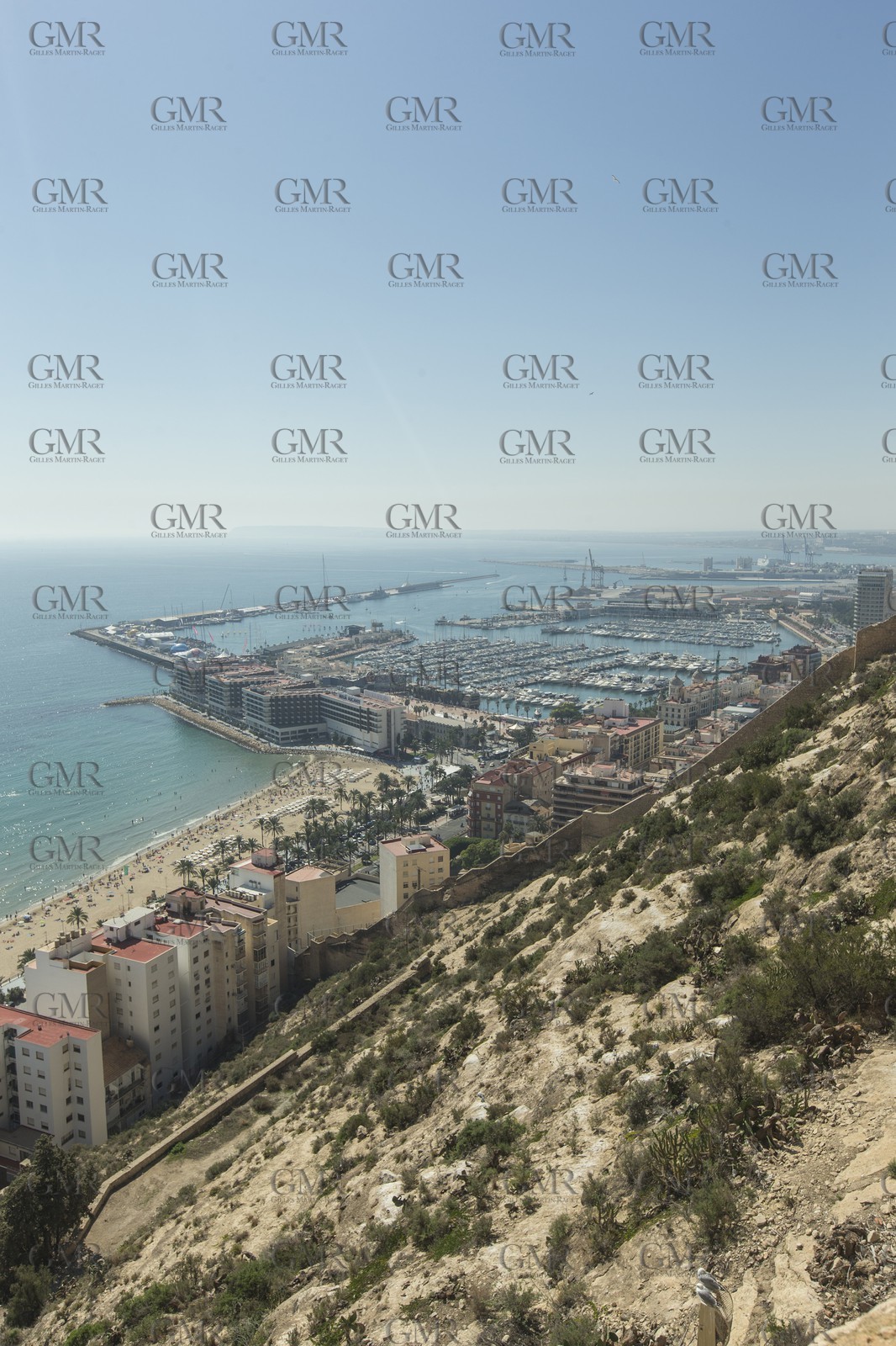 09 10 2014, Alicante (ESP), Volvo Ocean Race 2014-15, Team Alvimedica