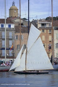 Nioulargue, Voiles de Saint-Tropez, Star aurique