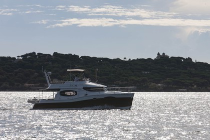 31 08 2012, Cogolin (FRA,83), Chantier Fountaine-Pajot, Summerland