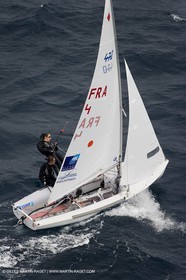 26 04 2007 - Semaine Olympique Française 2007 - Hyères - Jour 5 - Team France - 470 Femme - Petitjean-Douroux