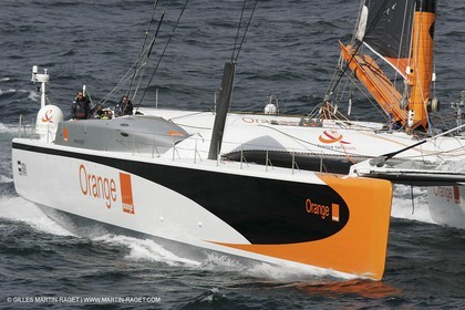 2004 Atlantic record attempt - Orange II at Land's End