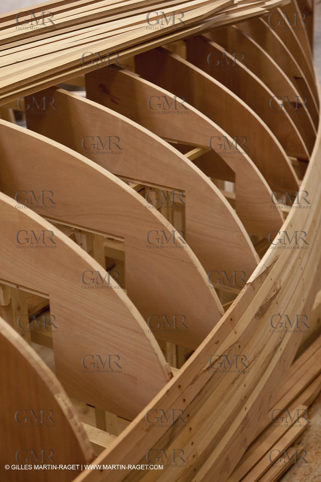 30 12 2012   Marseille (FRA,13)   Alcyon building at boat yard