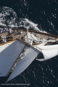YC9H1304