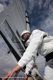 08 02 2010 - Valencia (ESP) - 33rd America's Cup - BMW ORACLE Racing - Day off 1 - Getting the yacht ready