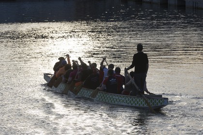 11 11 2014, Capetown (ZAF), Volvo Ocean Race 2014-15, Team Alvimedica, boat back in teh water