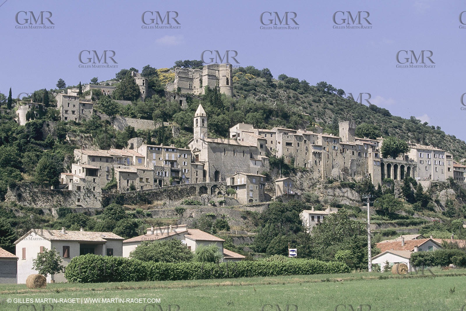 Montbrun les Bains - Drôme provençale - Higher Provence village