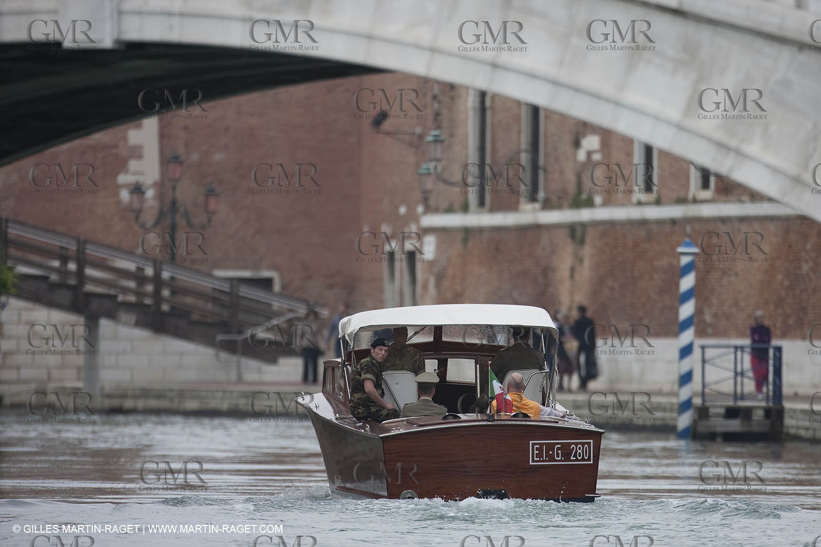14505 2009 - Venezia (ITA) -  BMW ORACLE Racing - Ishares Cup -Day 1