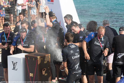 12 06 2017 - Bermuda (BDA) - 35th America's Cup Bermuda 2017 - Louis Vuitton America's Cup Challenger Playoffs final, Day 3