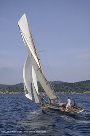 Classic Yachts Gunga Din, Lulu