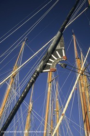 Sailing, Yacht racing, Nioulargue Voiles de Saint-Tropez,