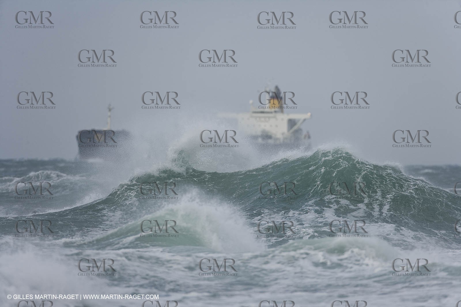 03 01 2008 - Fos sur Mer (FRA, 13) - Esaterly gale