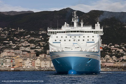 18 12 2011 - Bastia (FRA, Corse) - Armement La Meridionale - le Piana