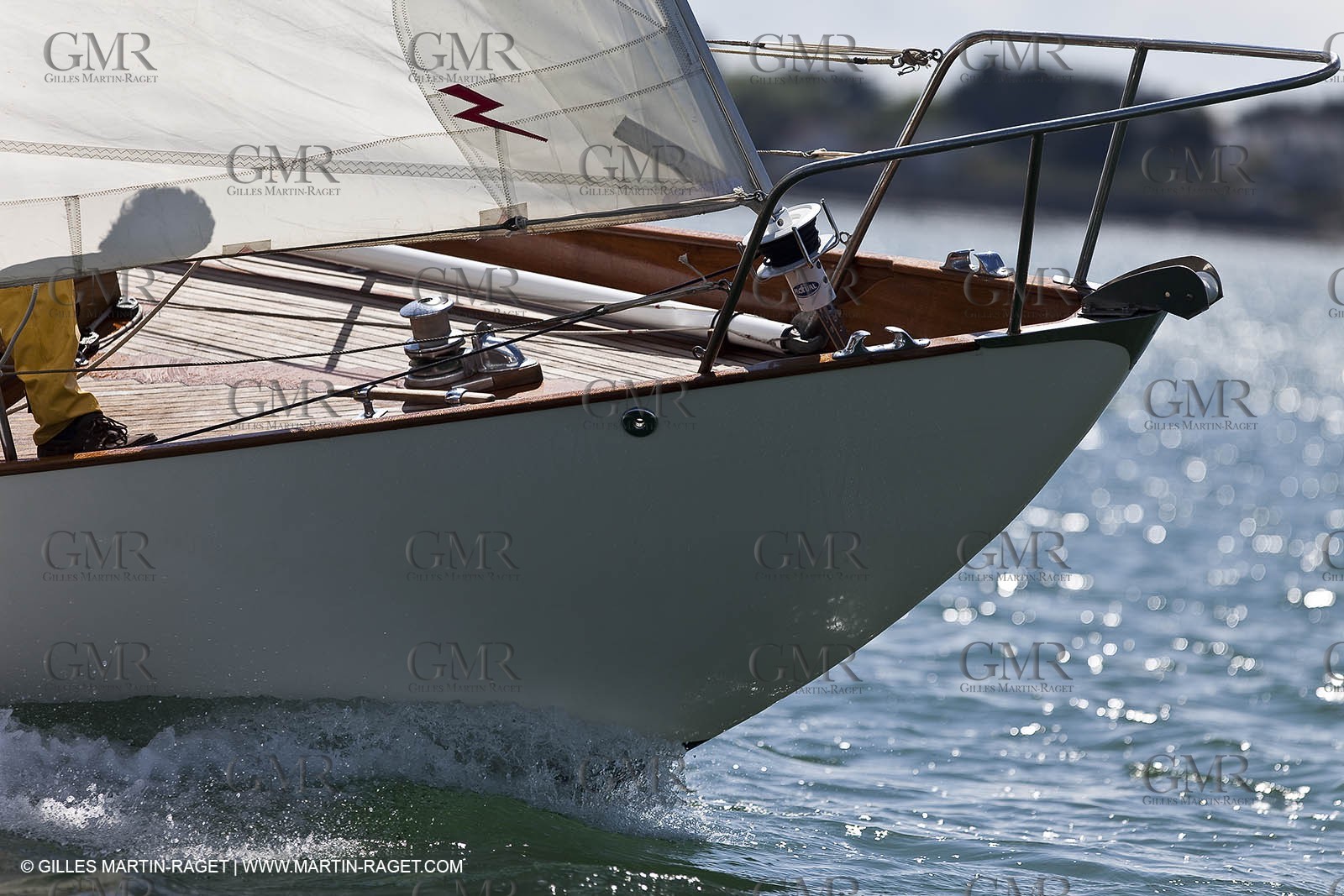 01-05-10 - Le Bono (FRA,56) - Regate Classique -Acteia II - Maica