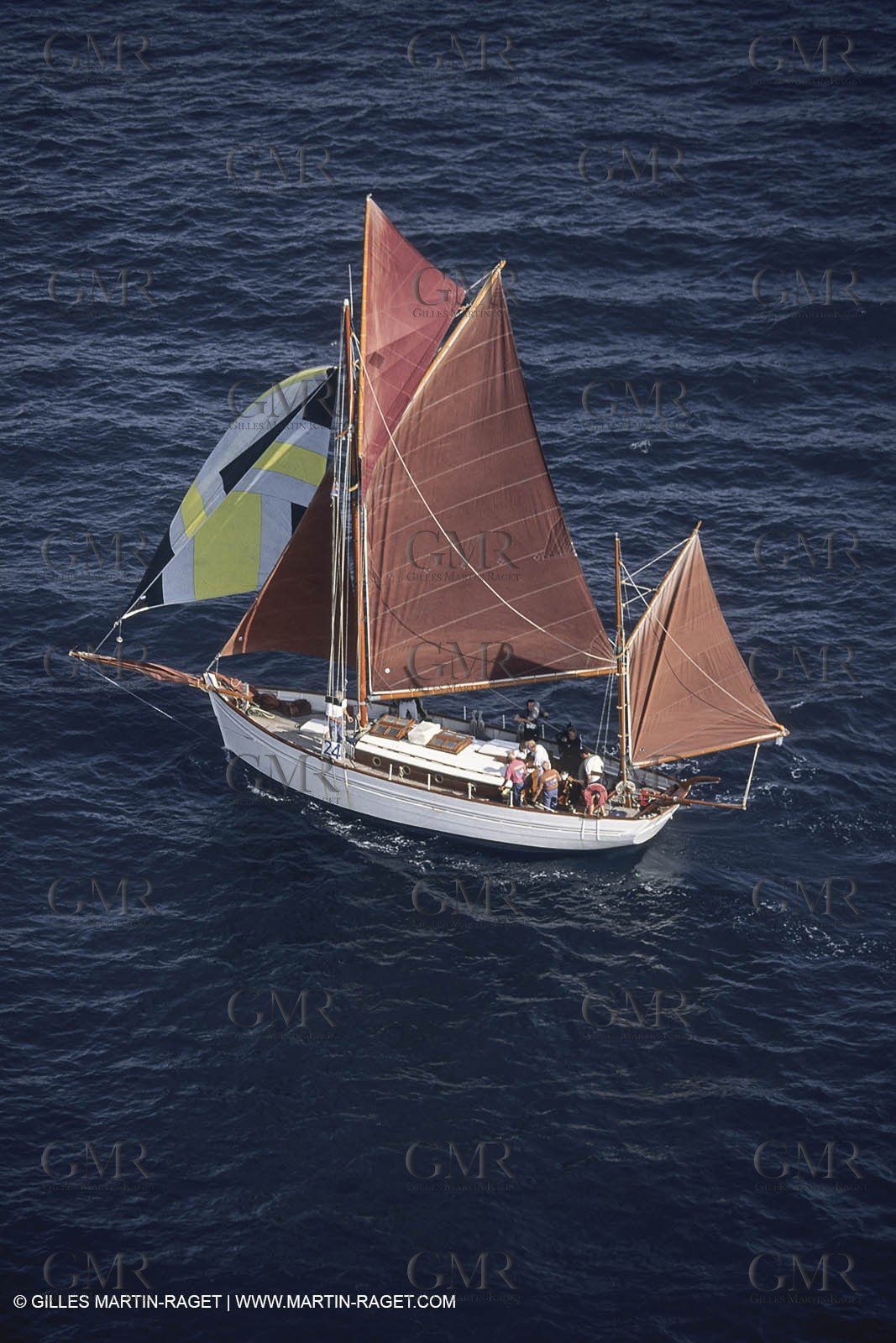 Sailing, Classic yachts (for yacht names check keywords)