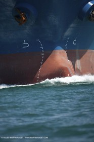 23 01 2009 - Auckland (NZL) - Louis Vuitton Pacific Series - BMW ORACLE Racing - Tuning up onboard Emirates Team New Zealand yacht