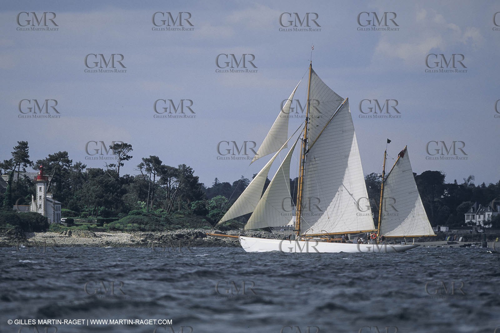 Classic Yachts, Kentra