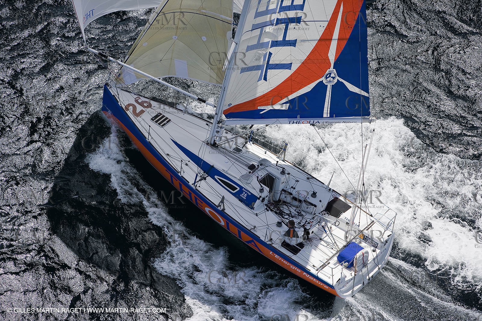 06-26-2007 - FIGARO II - THEOLIA - Skipper : Robert Nagy - Training off Marseille (south France) with strong wind conditions