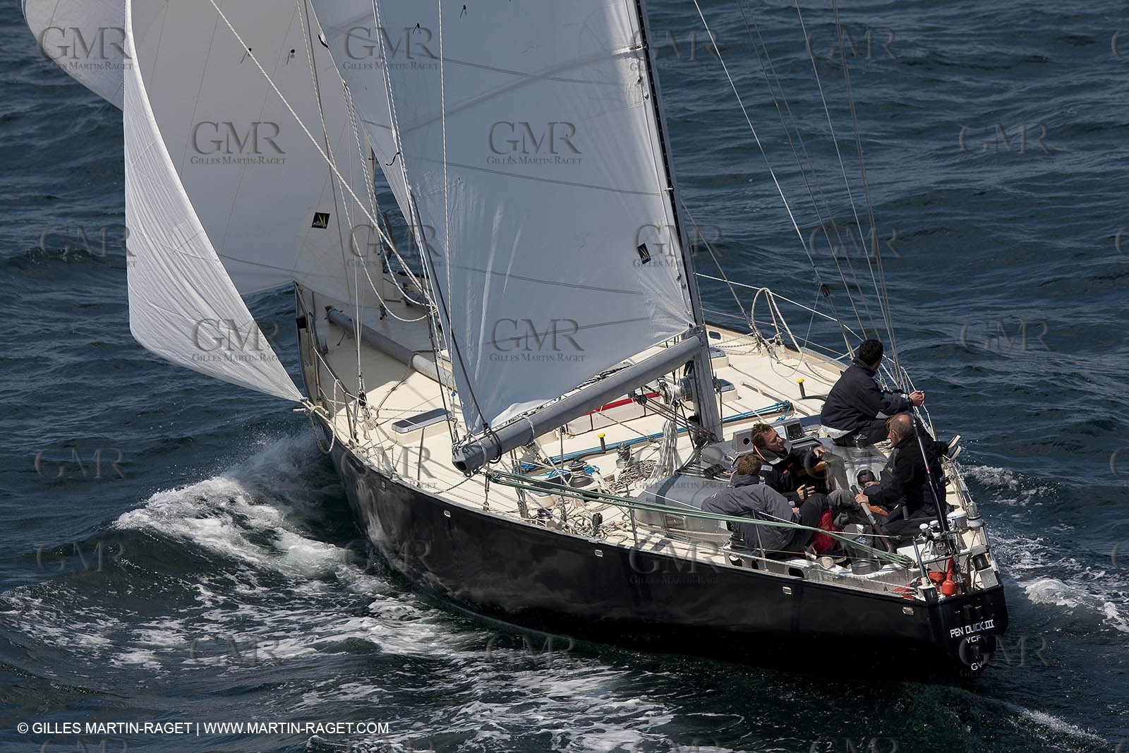 19 05 2010- Lorent- (FRA,56)  -  Pen Duick III