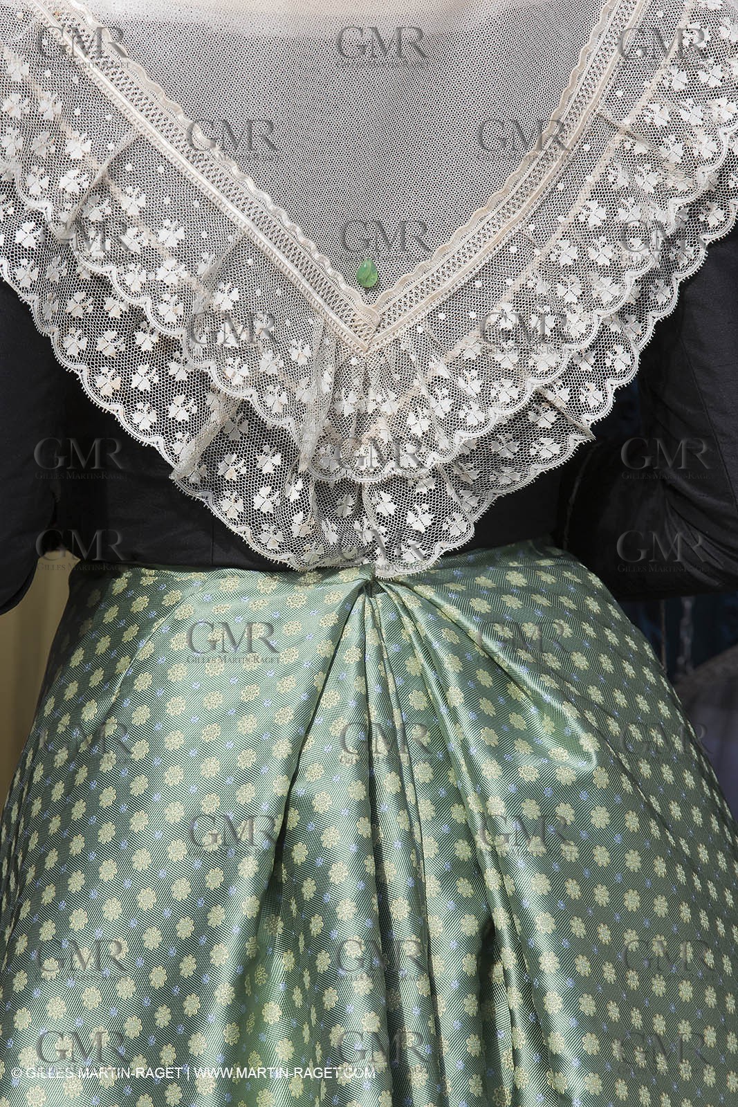 02 06 2014, ARles (FRA,13) Queen of arles Jewelry handover