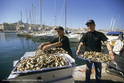 Pêche, barques, pointus, pêcheurs