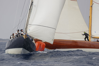 19 06 2024, Porquerolles Island (FRA), Championnat du monde des 12 m JI 2024, Race Day 1