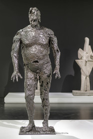 02 05 2023, Paris (FRA), oeuvre de Germaine Richier, Exposition Centre Pompidou 2023,  L'Orage [1947-1948], Bronze patina foncé, Numéroyé 1 11, Fondeur : Alexis Rudier, Paris, 197 x 77 x 50 cm, Centre Pompidou, misée National d'art moderne, Paris, achat de l'état, 1949