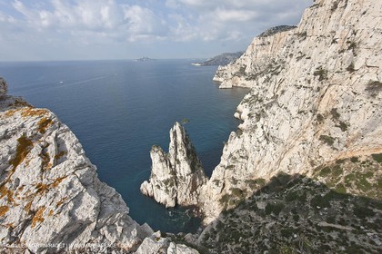 20 03 2009 - Marseille (FRA, 13) - Les Calanques - Pic de l'Eissadon et falaises du Devenson