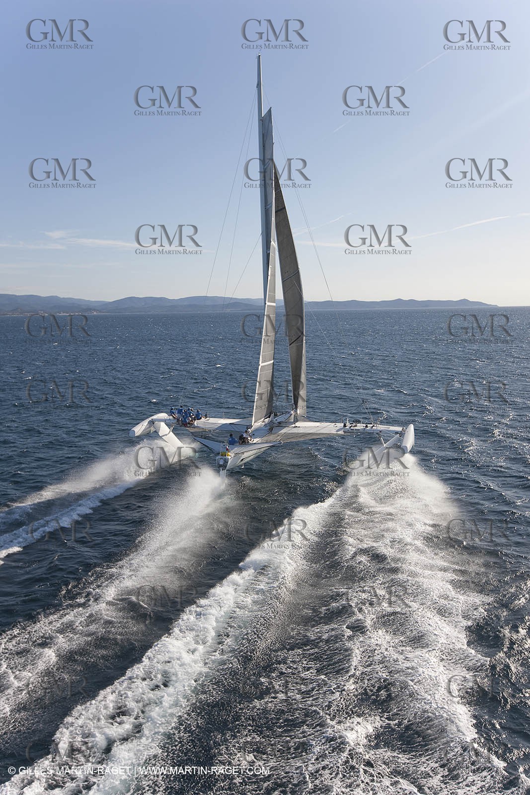 05 09 2009 - Hyères (FRA, 83) Hydroptère beat the overal sailing speed record with a run at 51,36 knts ( subjet to ratification by WSSRC)