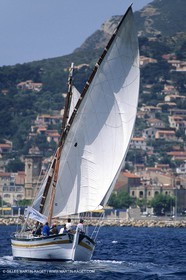 Voiles latines