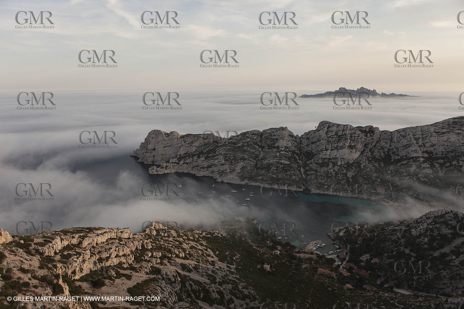 18 07 2012 -Marseille (FRA ) - The Calanques - Unusual foggy conditions - Sormiou calanque