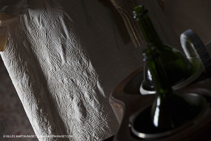 31 10 2013 - Ansouis (FRA,84) - Ansouis castle - Costumes of the exhibit Men costumes