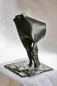 20 03 2016, St Rémy de Provence (FRA,13), Oeuvre de Germaine Richier, L'outre 1956, Bronze Patiné foncé, Numéroté 3 8, 28,5x24x19,5 cm, collection particulière