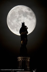 05 06 2012 - Marseille (FRA,13) - Full  moon at Notre Dame de la Garde as seen from Impasse Clerville (7th district)