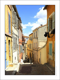 Produit : Tirage photo réalisé par nos soins sur imprimante jet d'encre professionnelle Epson à partir de 8 encres ultrachrome inaltérables (label Digigraphie).Formats au choix : . 30x40 cm. 50x70 cm. 80x120 cm.Choix des papiers :. Papier standard brillant 250 gr., filet noir, marge blanche, tirage non signé. Papier haut de gamme satiné 290 gr. filet noir, marge blanche, tirage vérifié et signé par l'auteur.. Autres supports (canvas, acrylique, dibond) sur demandeConditionnement : tube cylindrique renforcé.Options pour l'expédition : . colissimo + dépôt boîte aux lettres (France uniquement). Colissimo avec signature à réception. Transporteur express (2 jours ouvrés) avec signature à réceptionCliquez sur caddie pour sélectionner votre formule et démarrer la procédure de commande en ligne
