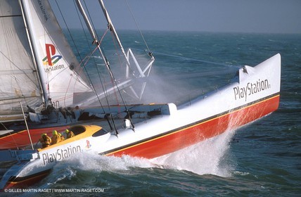 The Race - Playstation