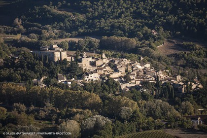 29 10 2012 - Ansouis (FRA,84) - Le Luberon Vu du ciel