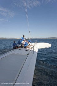 Samedi 5 septembre 2009 - Hyères (FRA, 83) - L'Hydroptère bat le record du monde de vitesse avec un run à 51,36 knts (sous réserve de ratification par le WSSRC)