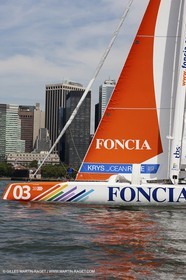 05 07 2012 - New York (USA) - Ocean Krys Race - Speed runs in fornt of NY city