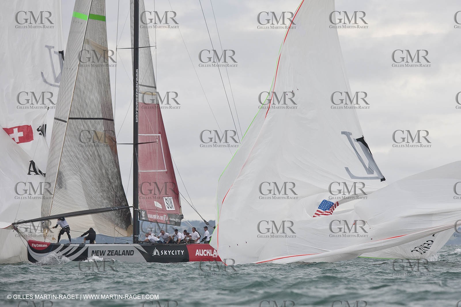 11 02 2009 - Auckland (NZL) -  Louis Vuitton Pacific Series -  Racing Day 11 - sail off